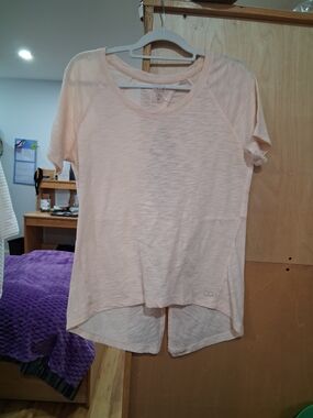 CALIA by Carrie Underwood Light Pink Short Sleeve Tee